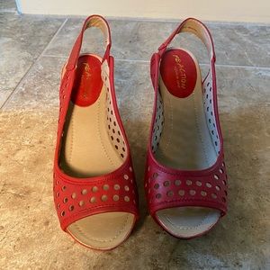 Kenneth Cole Soley Roller 3 size 8.5